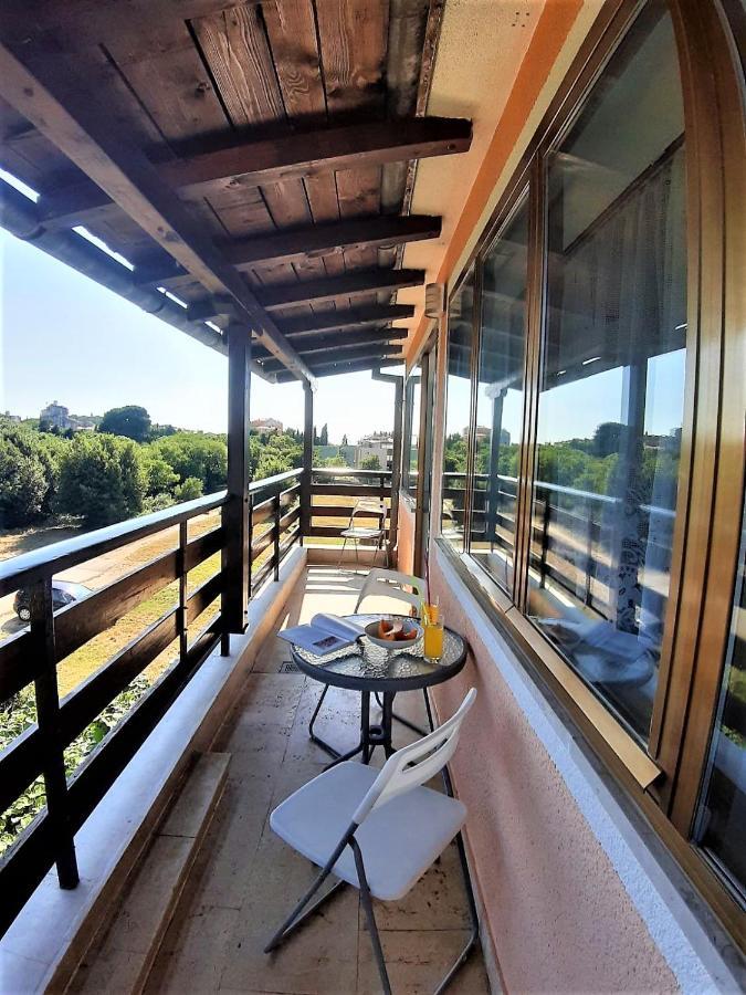 Apt Mirella Apartment Ρόβινι Εξωτερικό φωτογραφία