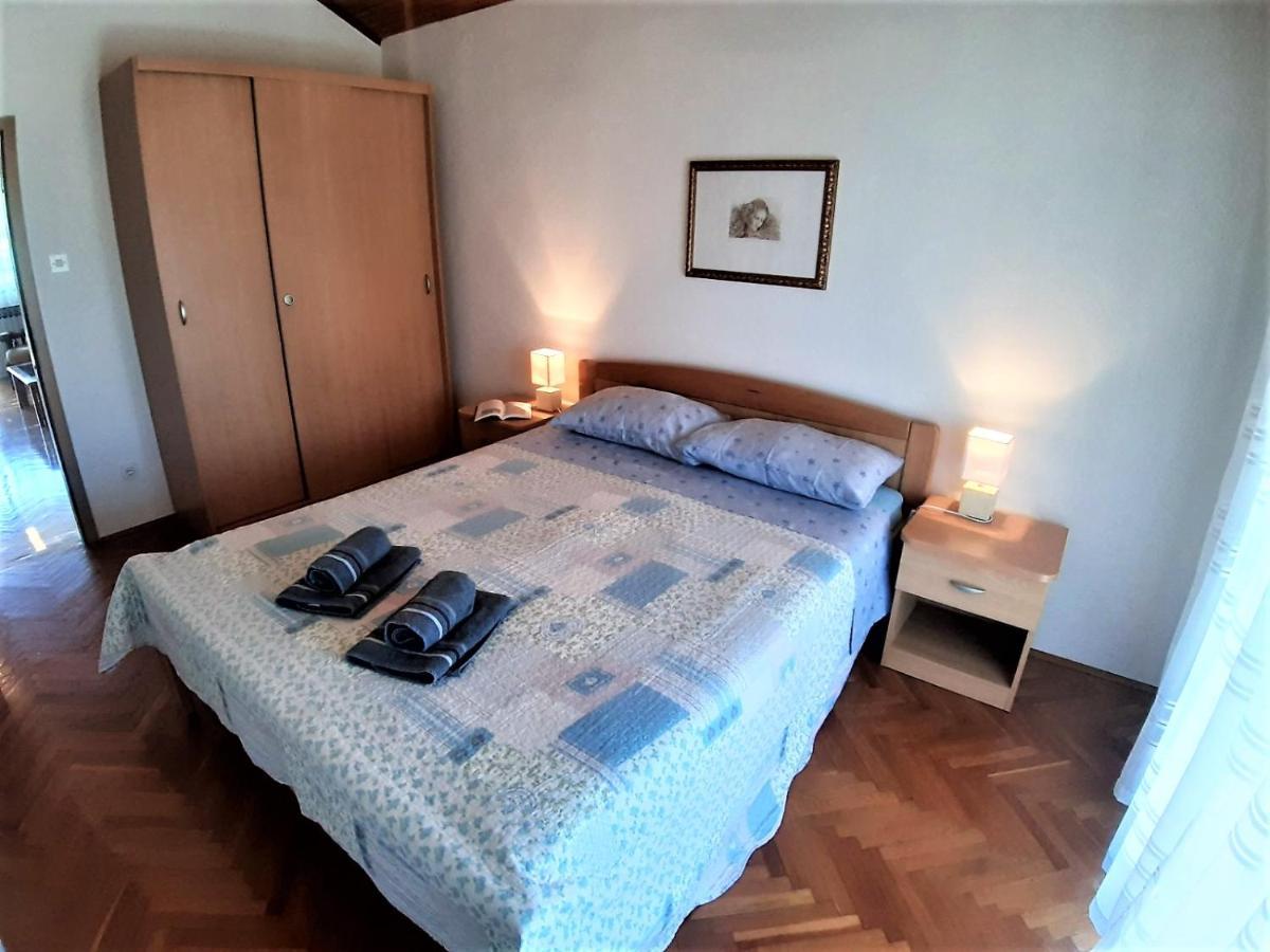 Apt Mirella Apartment Ρόβινι Εξωτερικό φωτογραφία