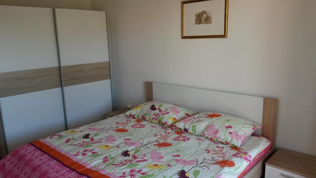 Apt Mirella Apartment Ρόβινι Δωμάτιο φωτογραφία