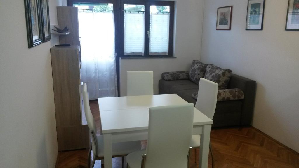 Apt Mirella Apartment Ρόβινι Δωμάτιο φωτογραφία
